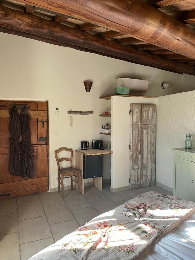 Crestet Mas Lou Parpaioun Bed & Breakfast エクステリア 写真