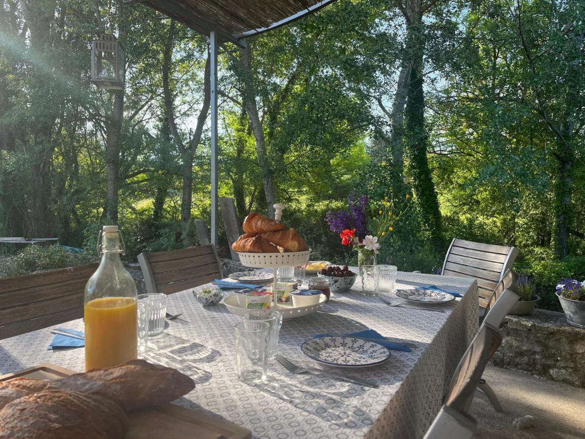 Crestet Mas Lou Parpaioun Bed & Breakfast エクステリア 写真